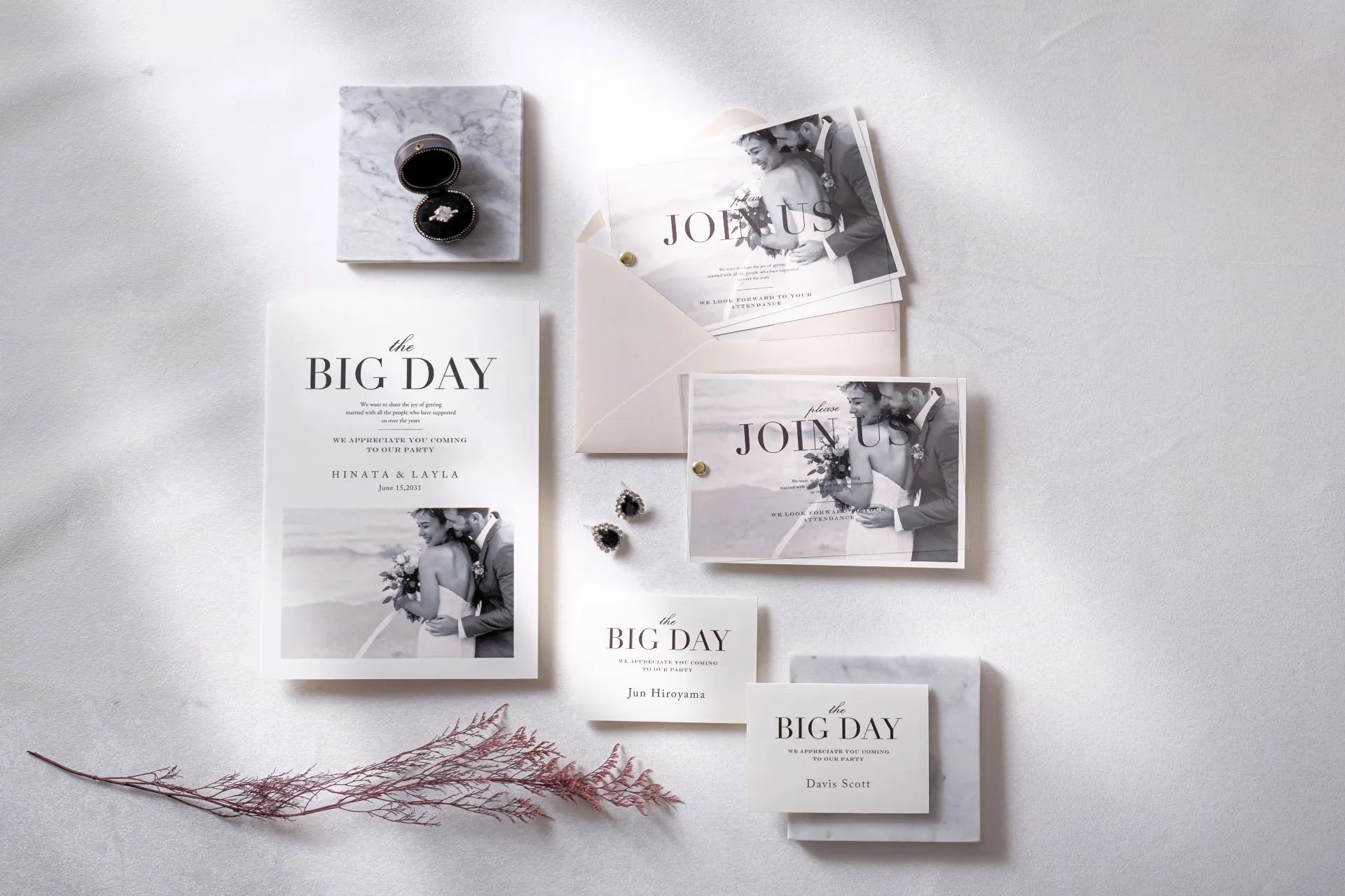 BIG DAYと書かれたペーパーアイテム